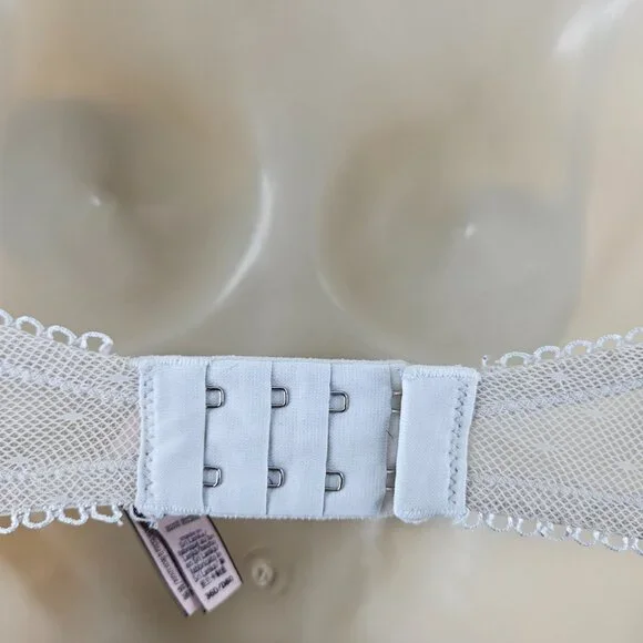 Victorias Secret Bra Womens 36D White Dream Angels Lined Demi Lace Underwire - Picture 16 of 16